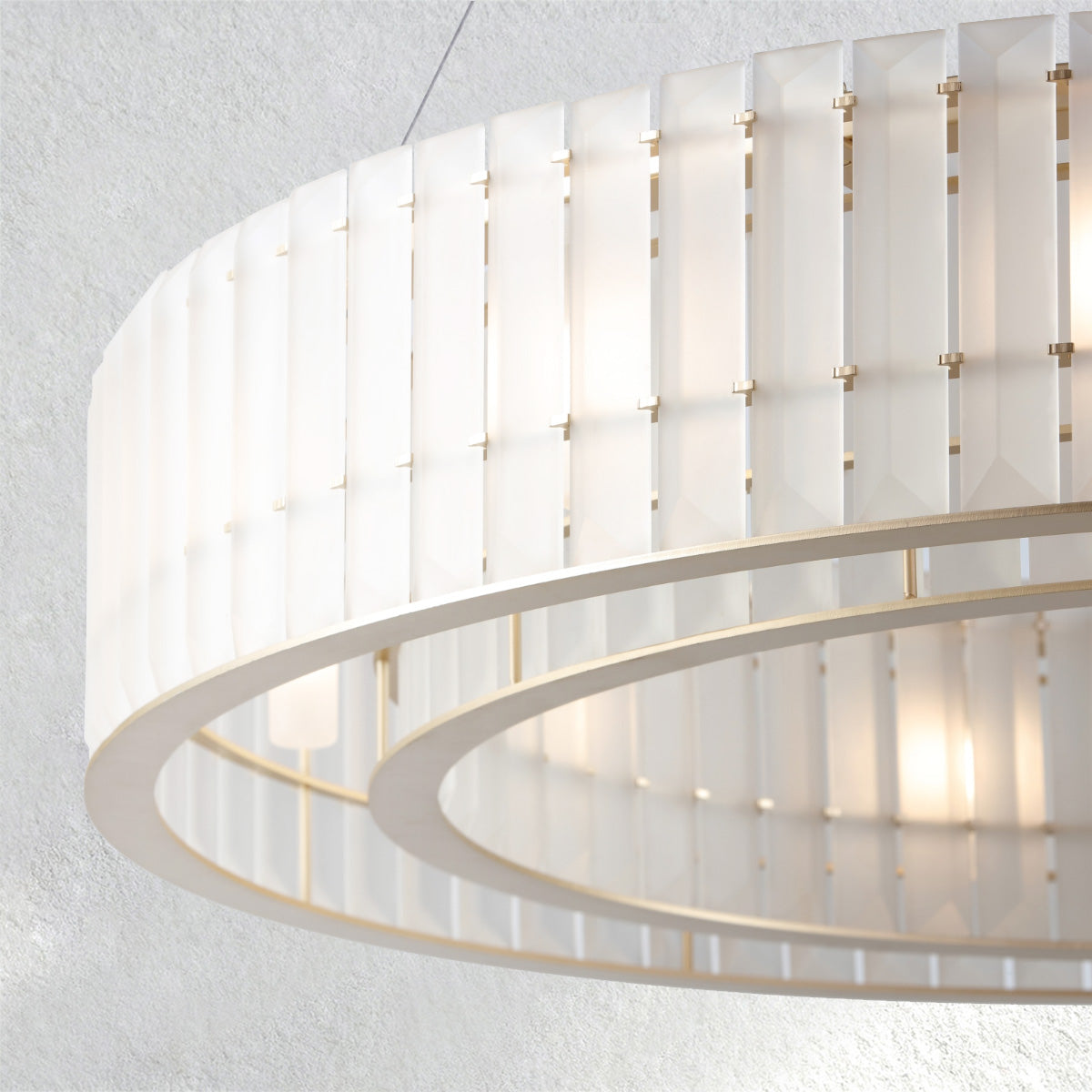 Lumahausco Parallel Round Chandelier