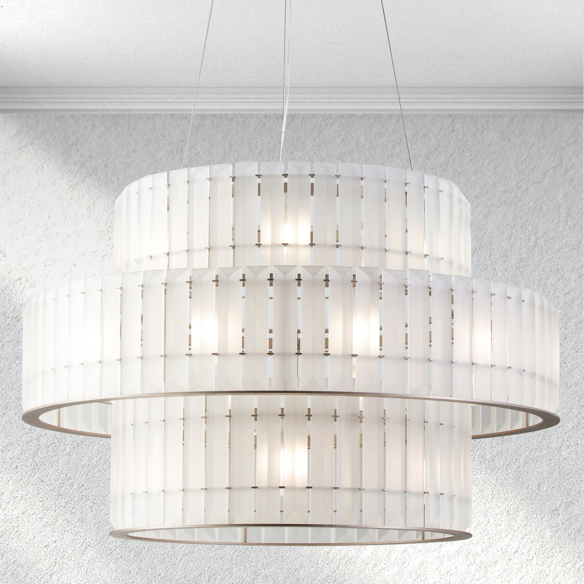 Lumahausco Parallel Round Chandelier